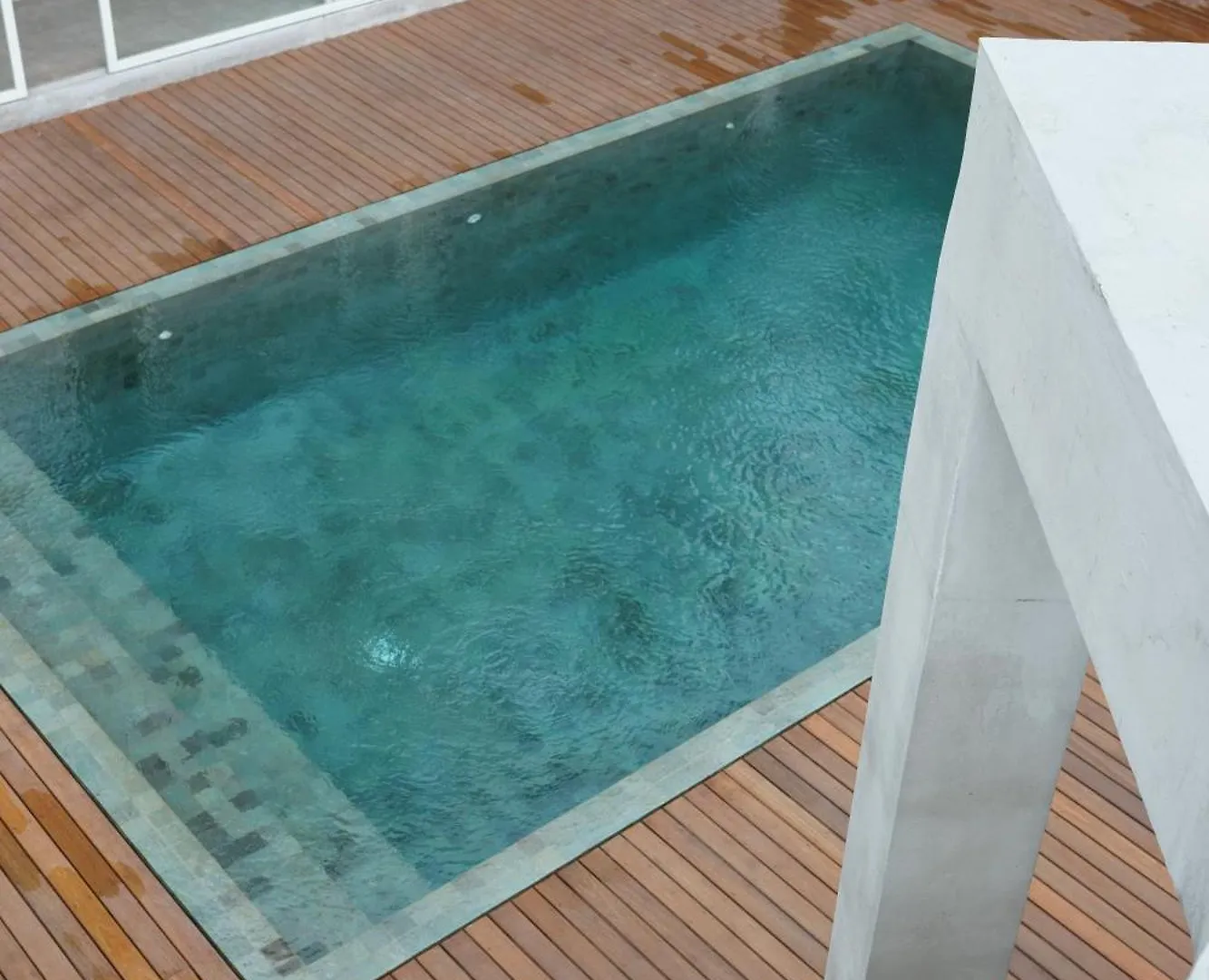 Villa Designer Luxe Pool & Garden Villa! Rooftop, Ricefields, Beach 10Mins - Canggu Seminyak